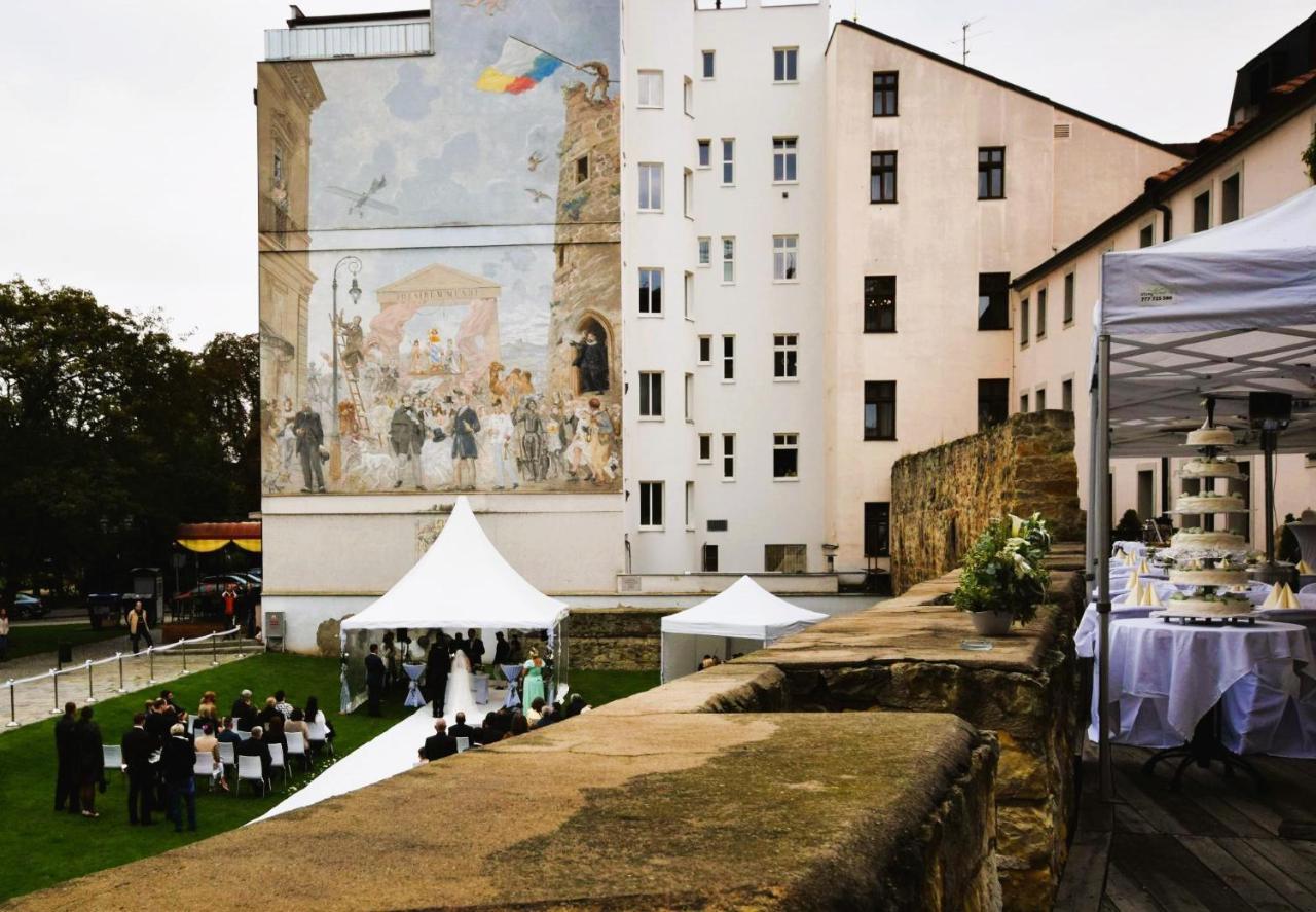 Hotel Rous Пльзень Экстерьер фото