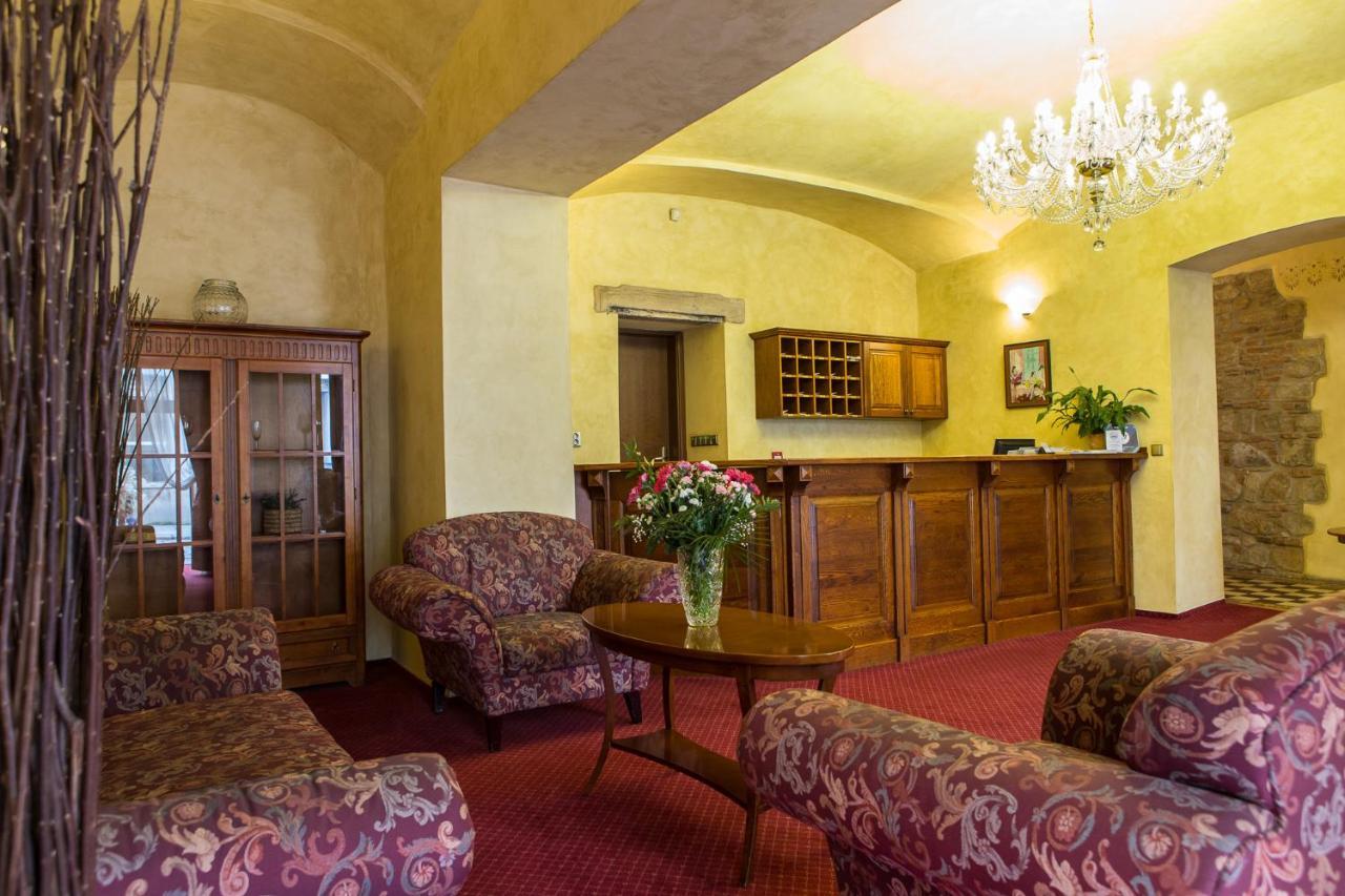 Hotel Rous Пльзень Экстерьер фото