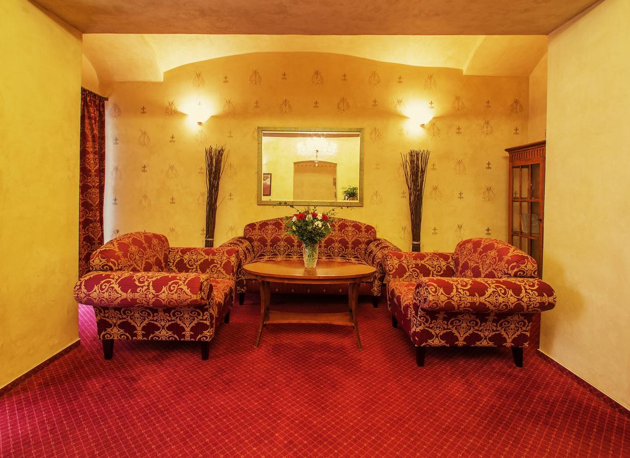 Hotel Rous Пльзень Экстерьер фото